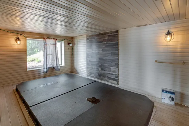 $785,000 | 33502 County Road 3, Crosslake, MN 56442