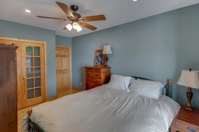 $785,000 | 33502 County Road 3, Crosslake, MN 56442