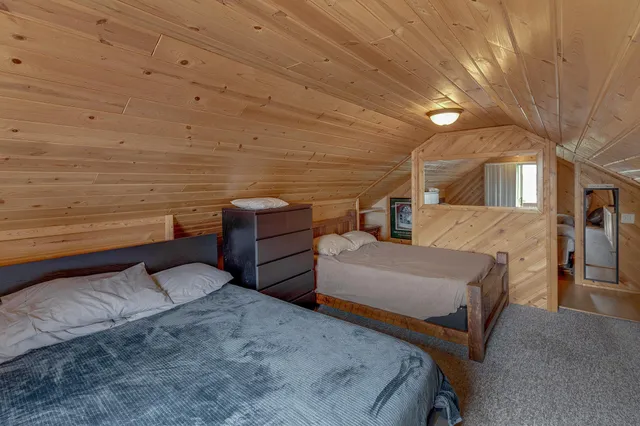 $785,000 | 33502 County Road 3, Crosslake, MN 56442