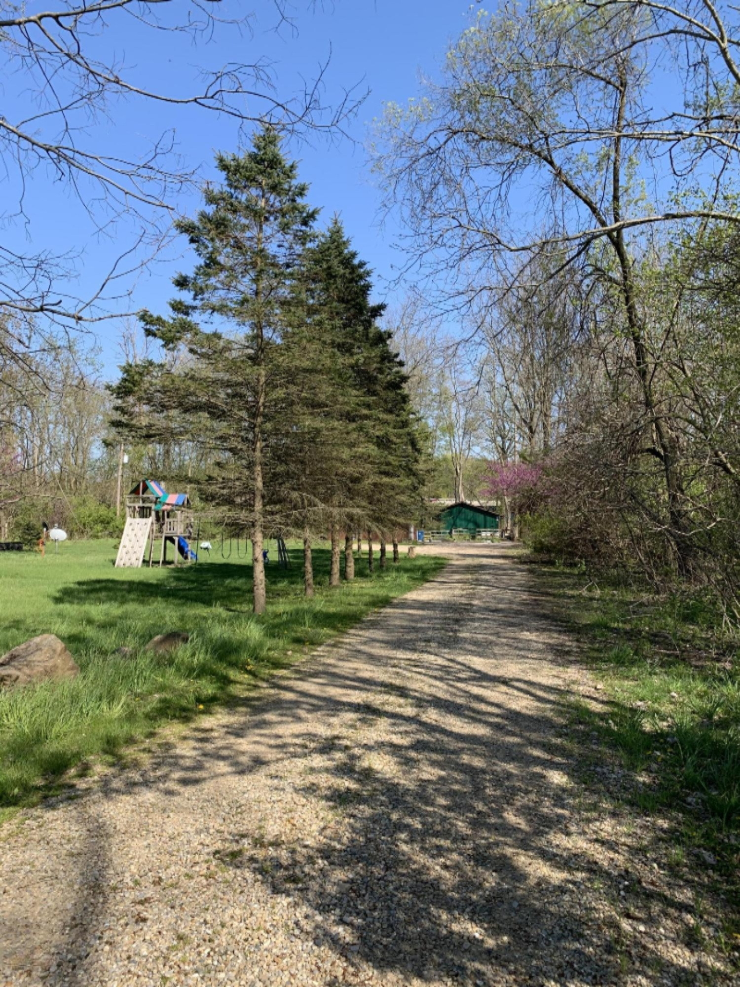 2624 East Riverside Road Buchanan, MI 49107 - Photo 1 of 16 F9D5058E-2186-4D5E-B545-CCC9FDA14DA0