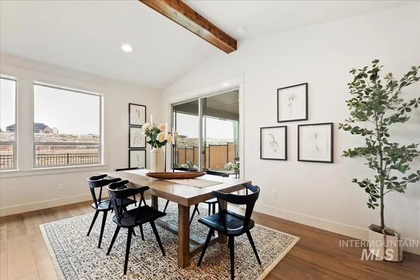 $674,900 | 7058 North Canter Trl Avenue, Meridian, ID 83646