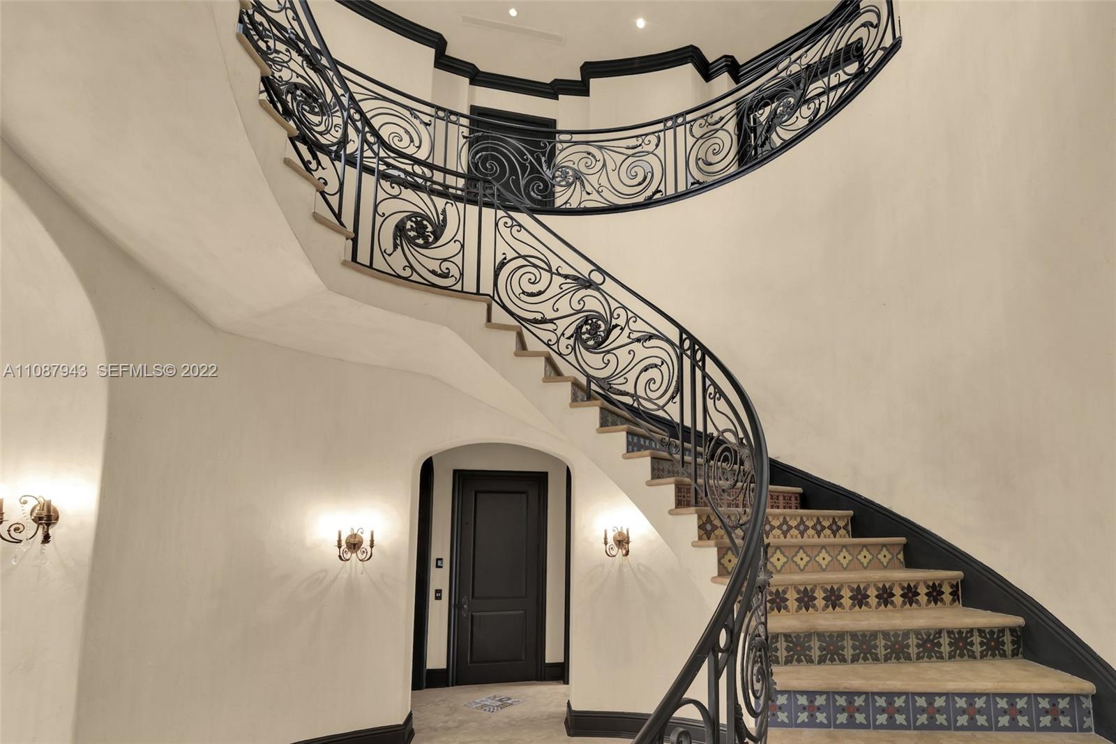 17828 Scarsdale Way Boca Raton, FL 33496 - Photo 55 of 100 a view of entryway