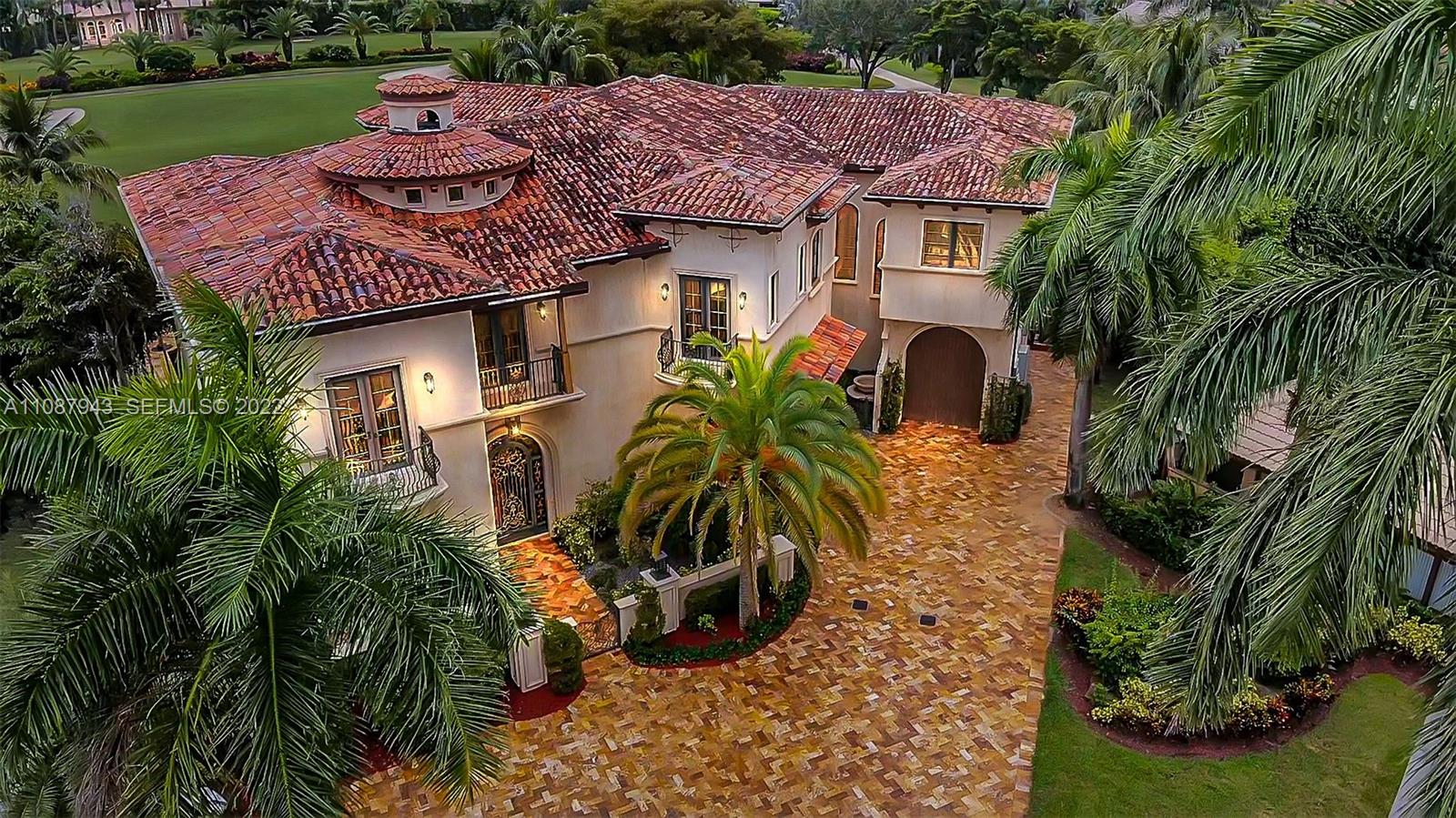 17828 Scarsdale Way Boca Raton, FL 33496 - Photo 100 of 100 a view of a chairs and table in the patio
