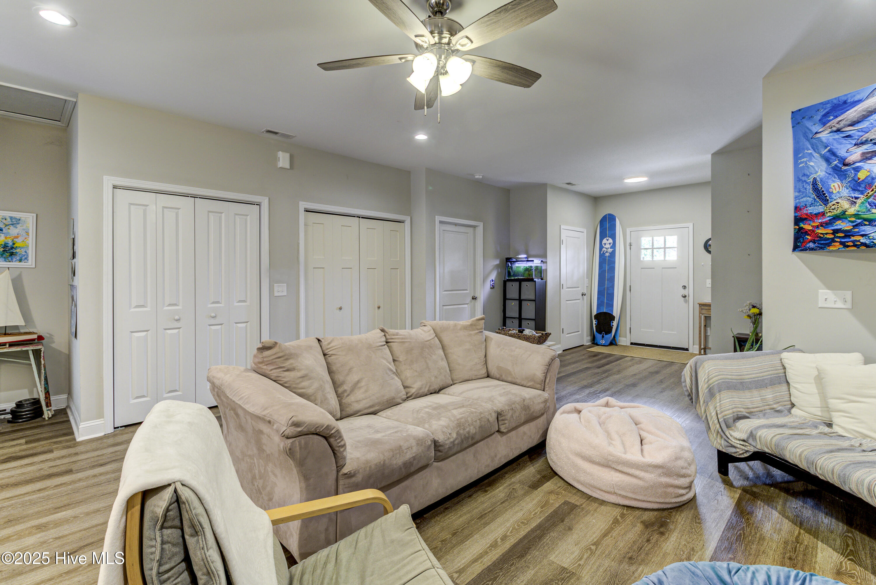 235 Oakcrest Drive Wilmington, NC 28403 - Photo 9 of 28 IMG_9861_2_3_4_5