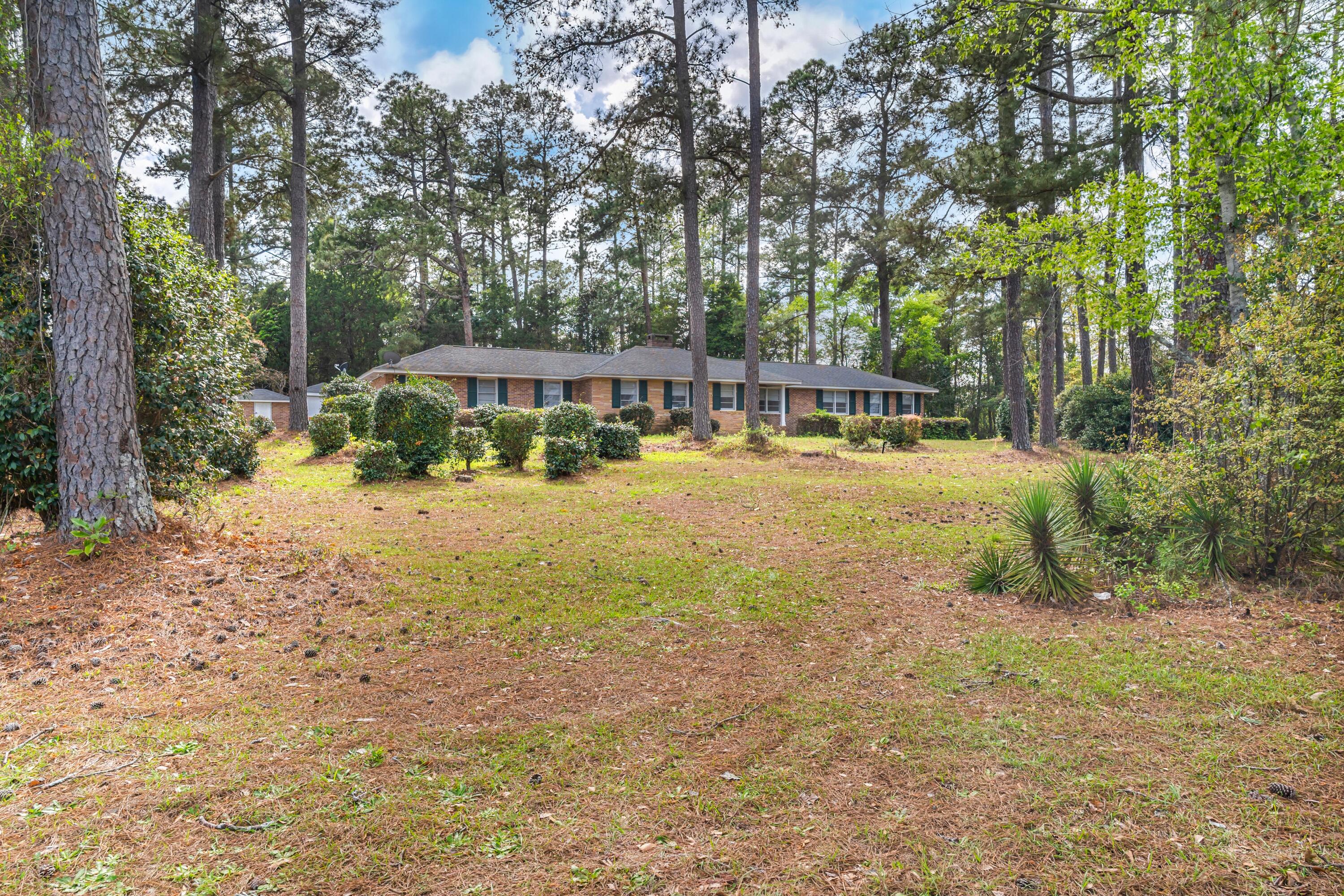 2279 Chestnut Street Orangeburg, SC 29115 - Photo 25 of 31 DSC00537