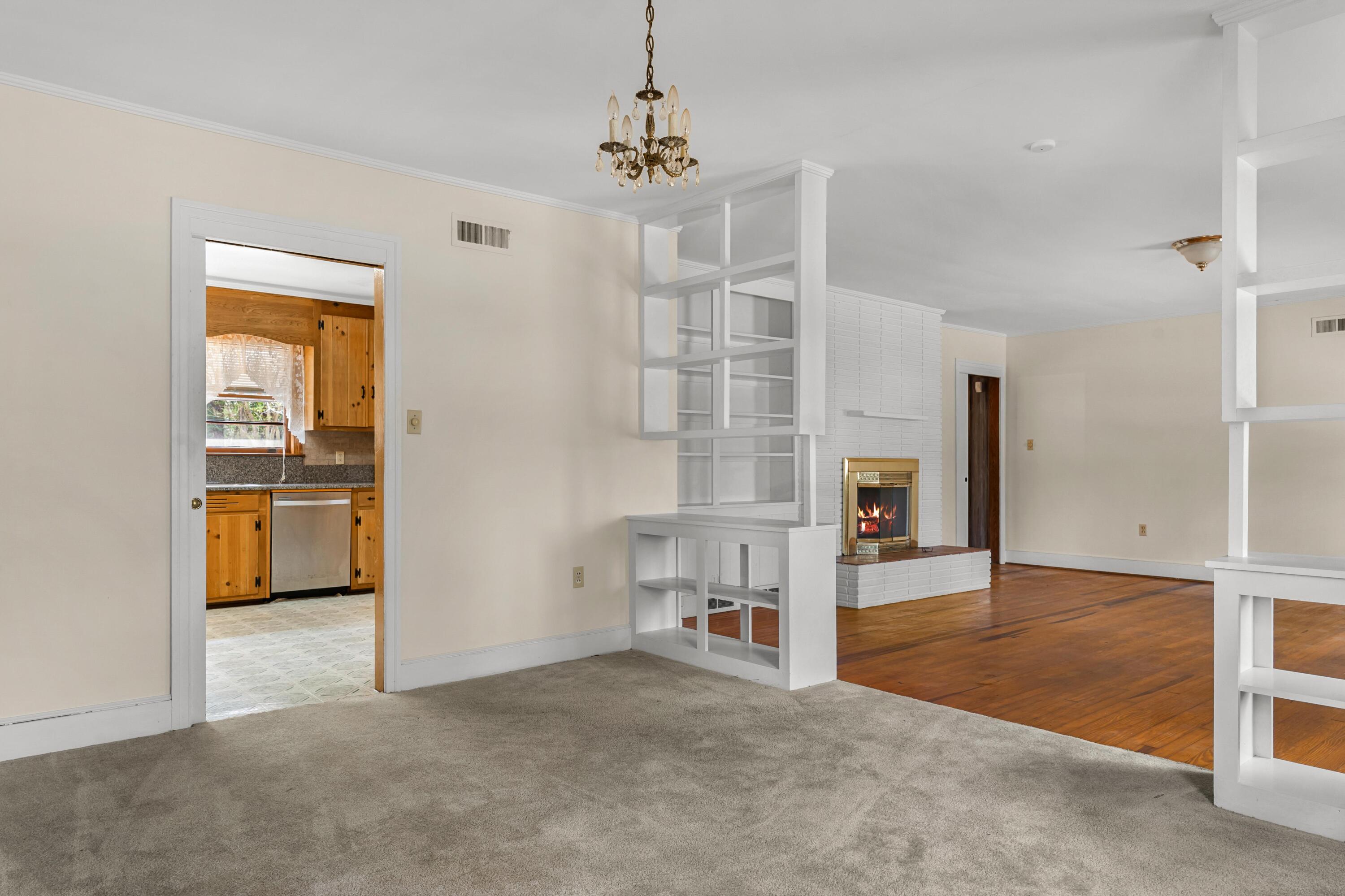 2279 Chestnut Street Orangeburg, SC 29115 - Photo 8 of 31 DSC00417