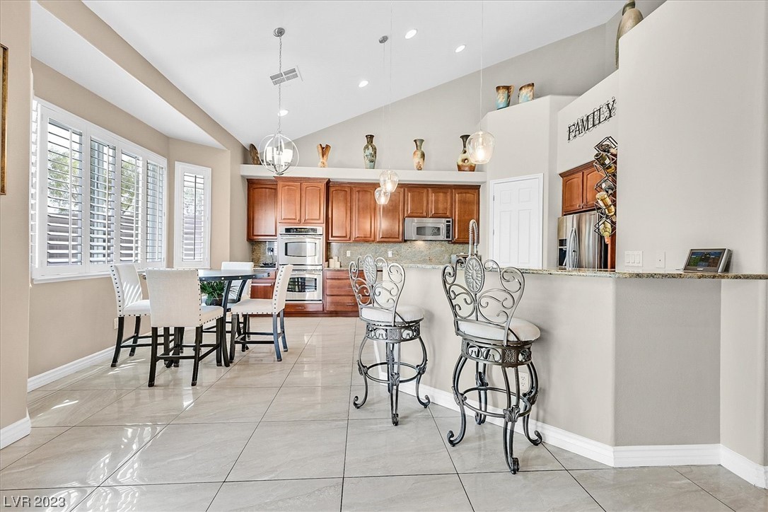 9425 Kickapoo Avenue Las Vegas, NV 89149 - Photo 11 of 45