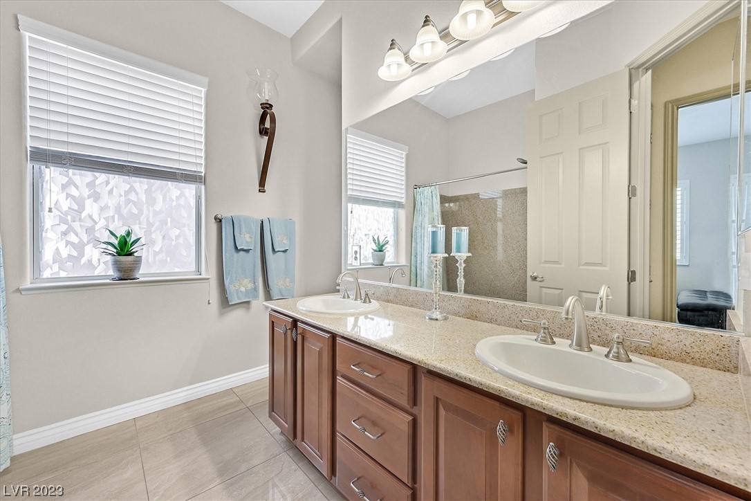 9425 Kickapoo Avenue Las Vegas, NV 89149 - Photo 23 of 45