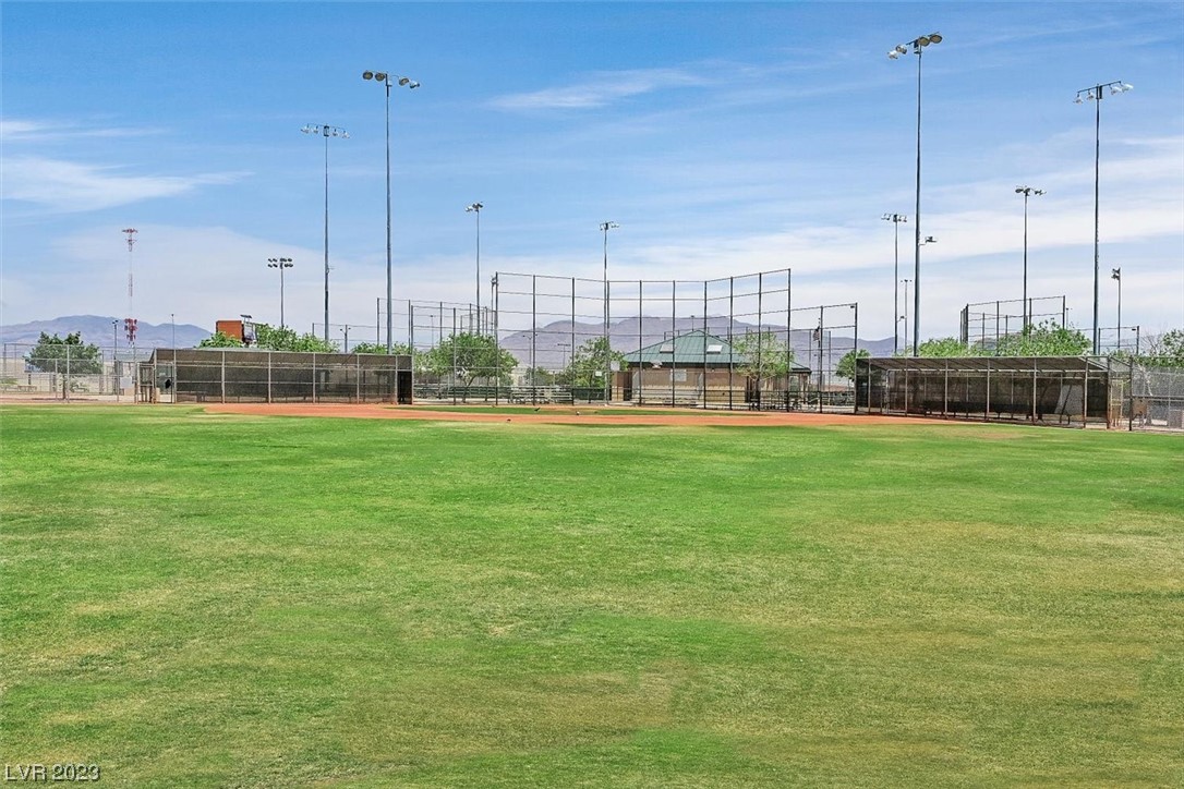 9425 Kickapoo Avenue Las Vegas, NV 89149 - Photo 36 of 45