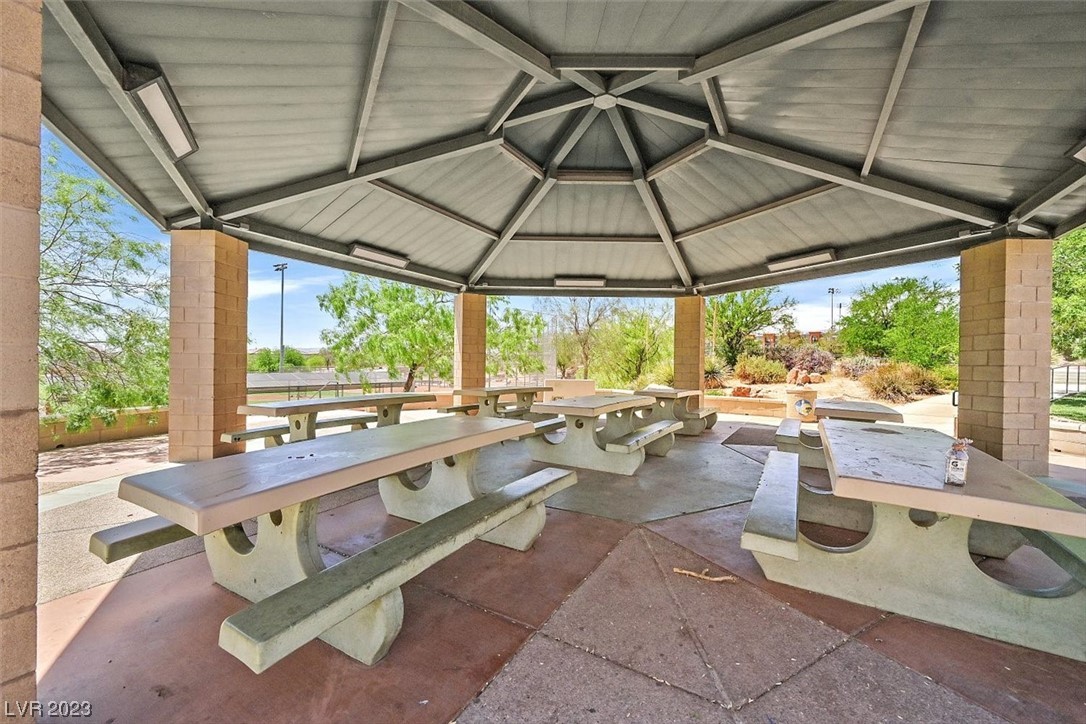 9425 Kickapoo Avenue Las Vegas, NV 89149 - Photo 38 of 45