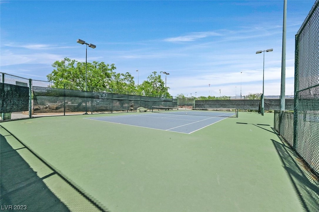 9425 Kickapoo Avenue Las Vegas, NV 89149 - Photo 41 of 45