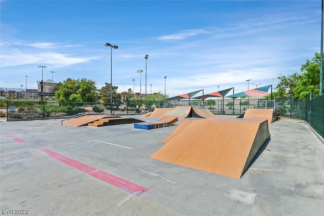 9425 Kickapoo Avenue Las Vegas, NV 89149 - Photo 44 of 45