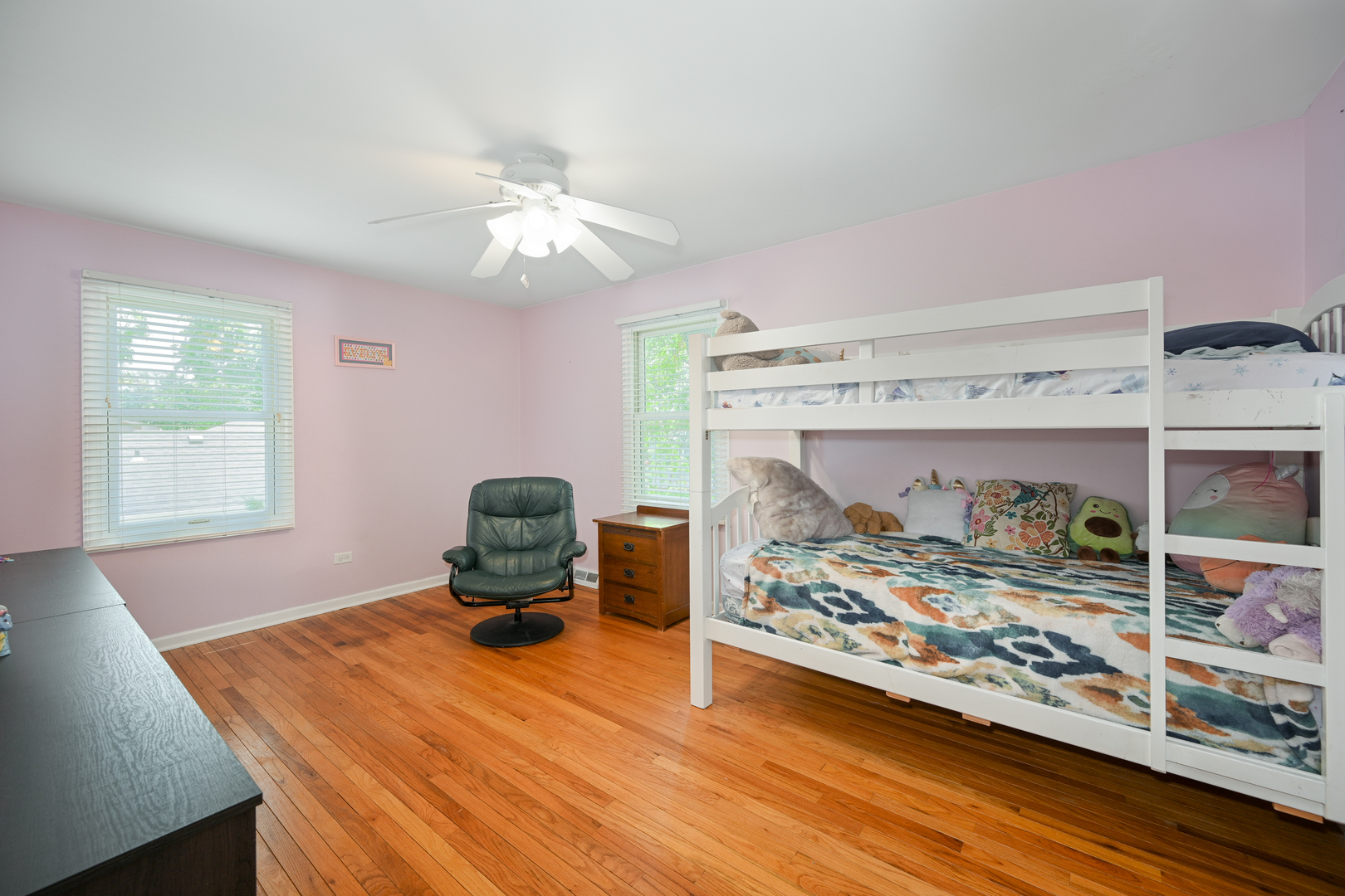 3N130 Ridgeview Street West Chicago, IL 60185 - Photo 20 of 35 Gallery Image 20