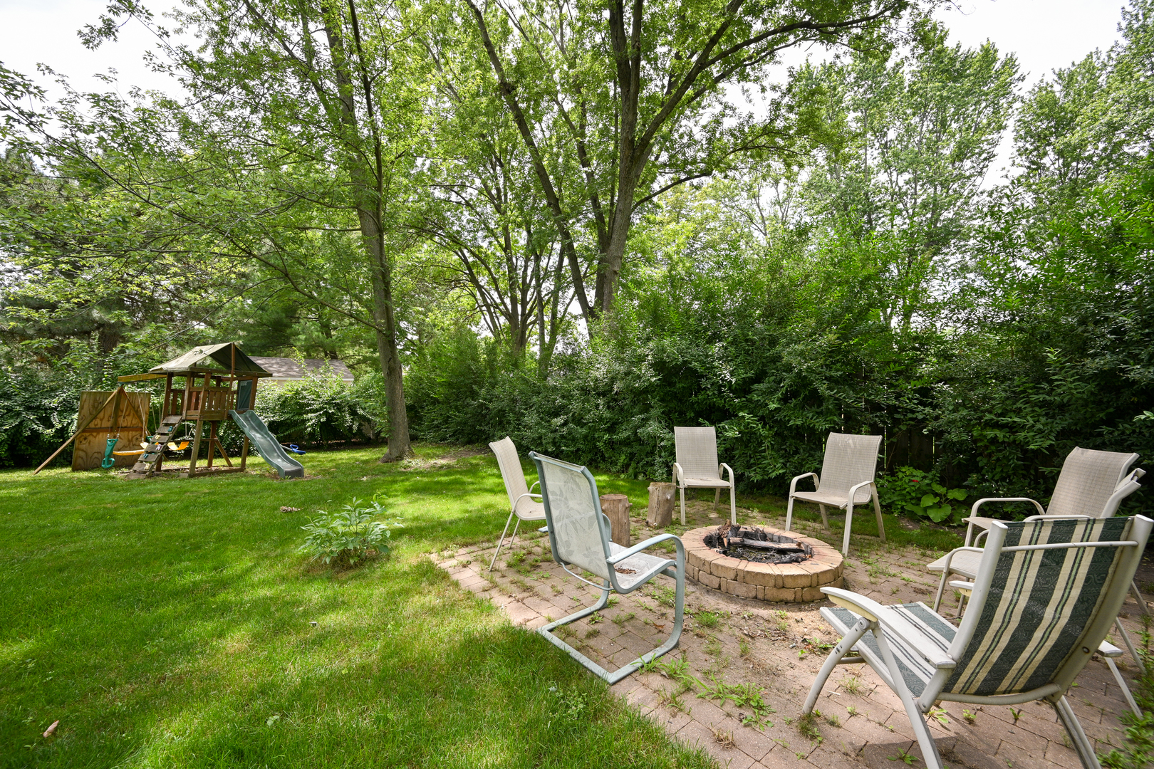 3N130 Ridgeview Street West Chicago, IL 60185 - Photo 29 of 35 Gallery Image 29
