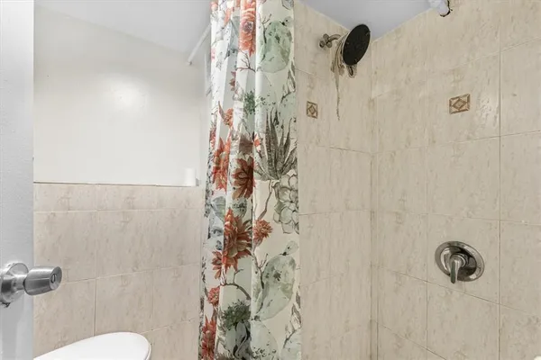 $799,900 | Undisclosed Address | Concourse