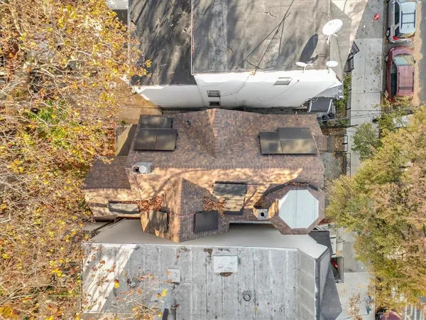 $799,900 | Undisclosed Address | Concourse