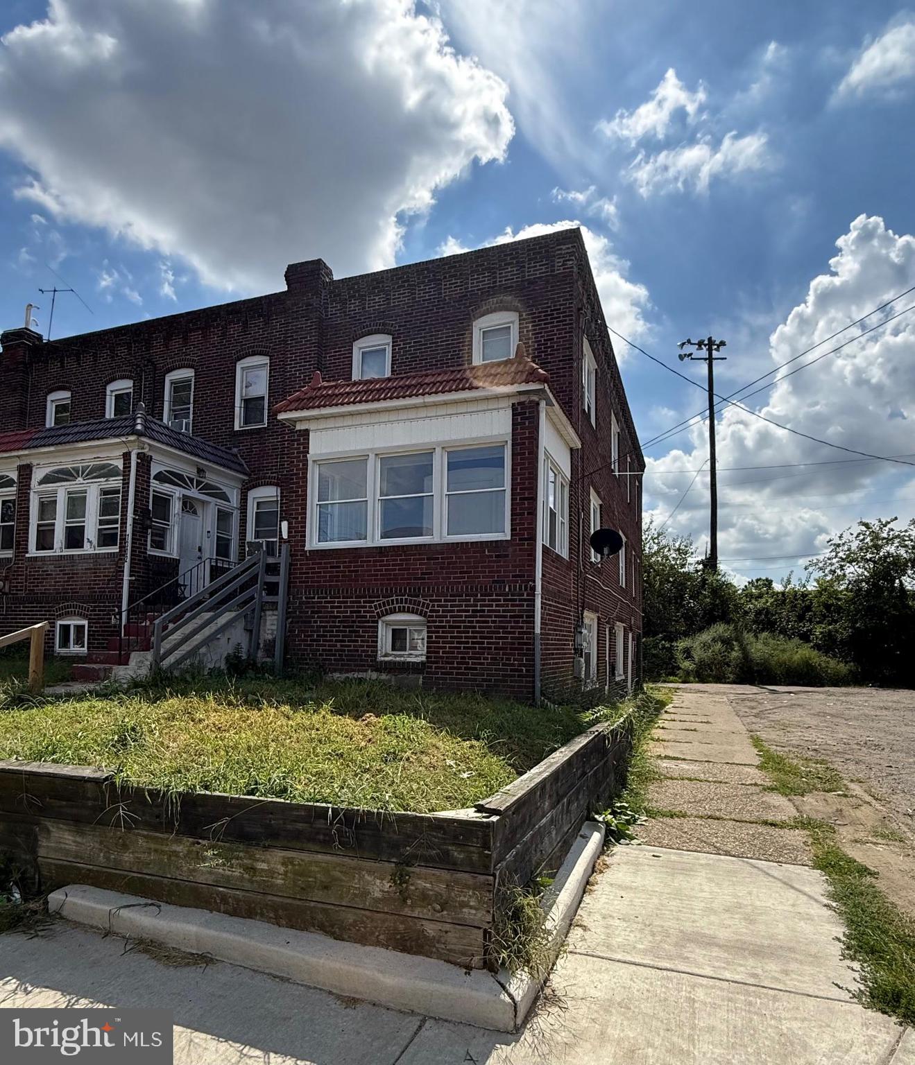 1300 South Merrimac Road Camden, NJ 08104 - Photo 1 of 25