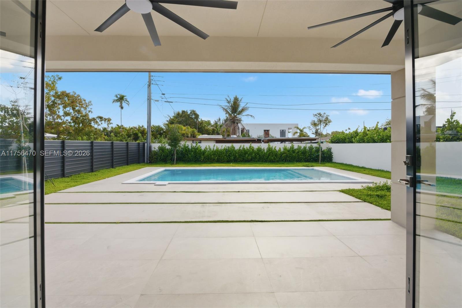 2725 Southwest 65th Avenue Miami, FL 33155 - Photo 30 of 36 a view of a terrace