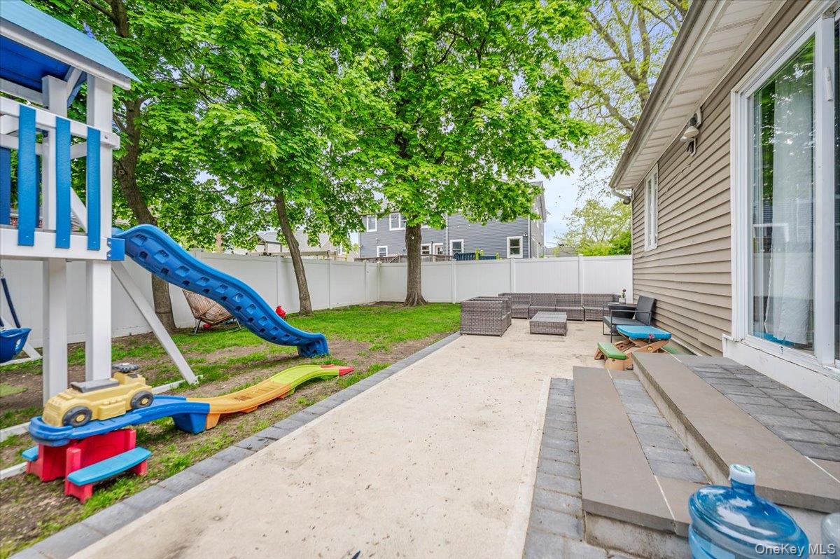 448 Westminster Road Cedarhurst, NY 11516 - Photo 21 of 24