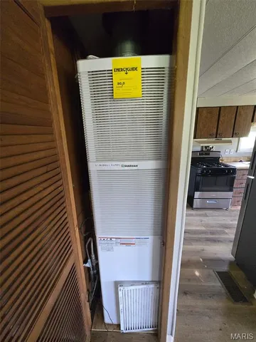 $1,068,000 | 28450 Hwy M, Middletown, MO 63359