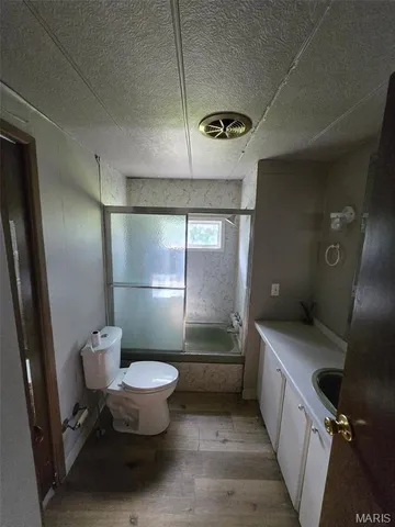 $1,068,000 | 28450 Hwy M, Middletown, MO 63359