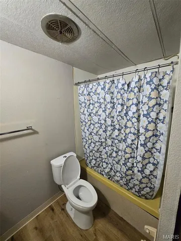 $1,068,000 | 28450 Hwy M, Middletown, MO 63359