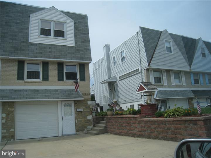 9964 Bridle Road Philadelphia, PA 19115 - Photo 1 of 20 Gallery Image 1