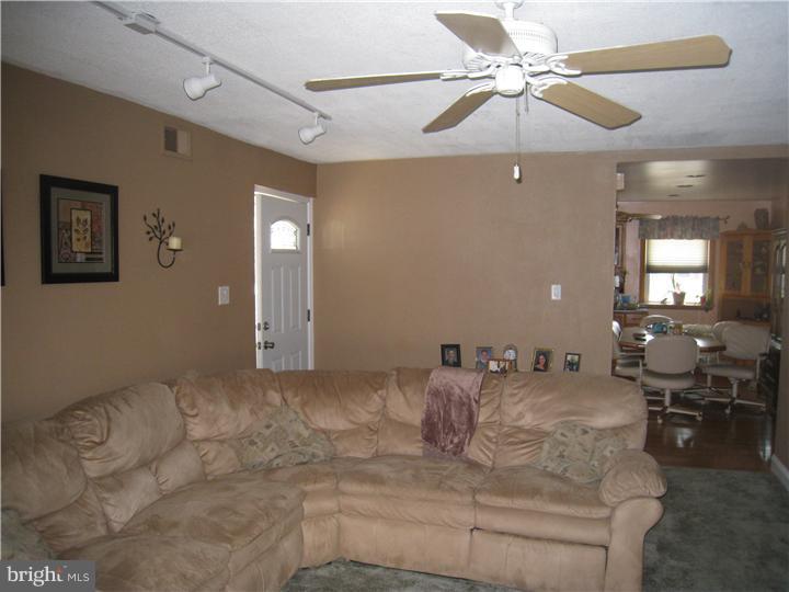 9964 Bridle Road Philadelphia, PA 19115 - Photo 13 of 20 Gallery Image 13