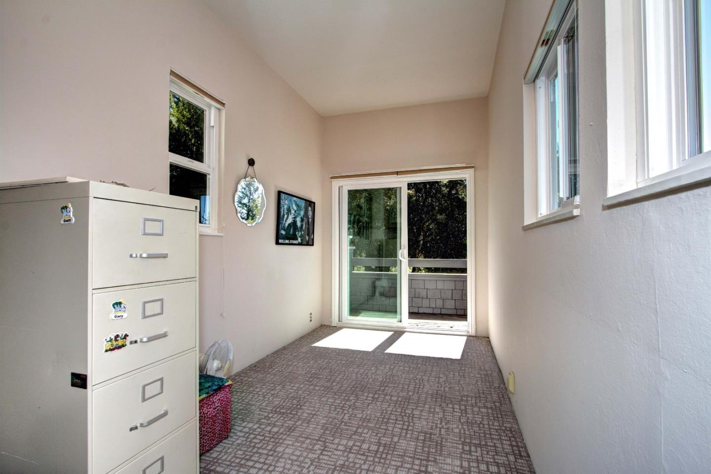23070 Summit Road Los Gatos, CA 95033 - Photo 15 of 48 Gallery Image 15