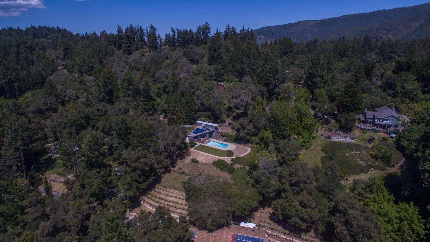 23070 Summit Road Los Gatos, CA 95033 - Photo 33 of 48 Gallery Image 33