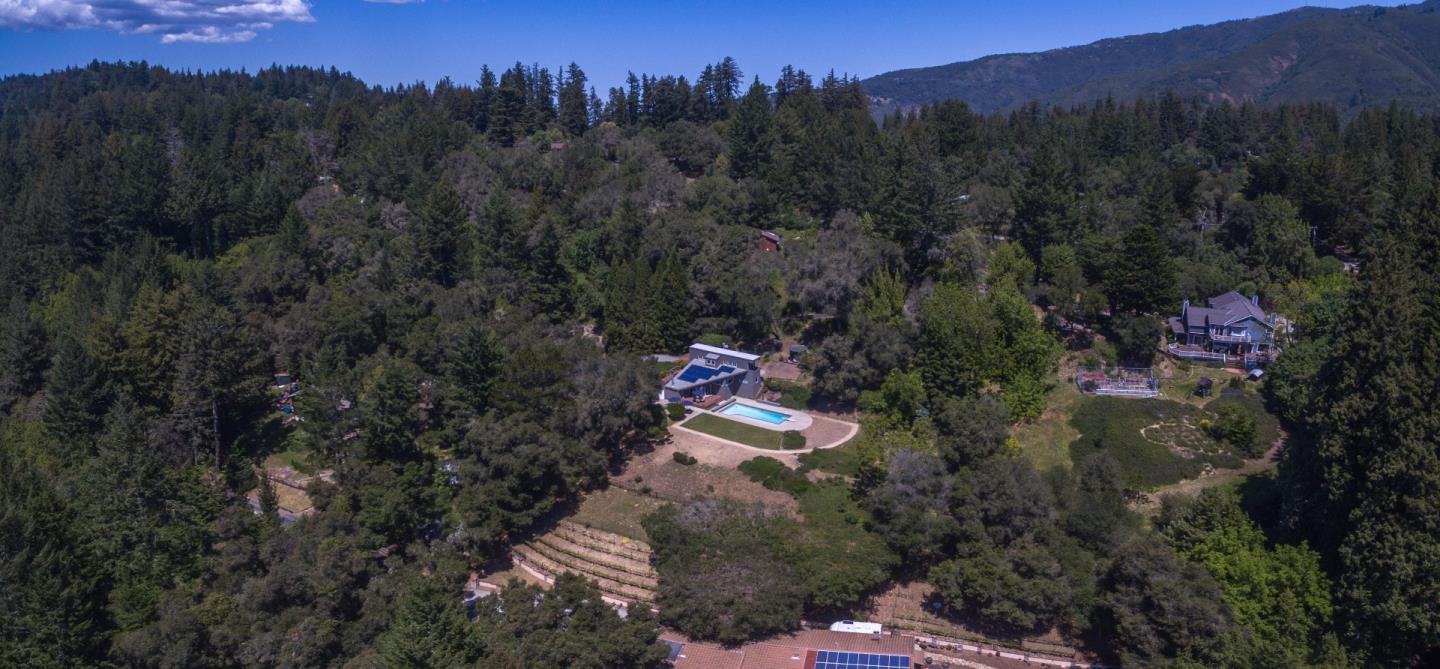 23070 Summit Road Los Gatos, CA 95033 - Photo 42 of 48 Gallery Image 42