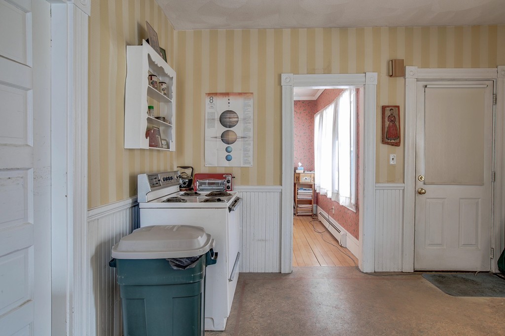 17 Florida Road Maynard, MA 01754 - Photo 20 of 26 Gallery Image 20