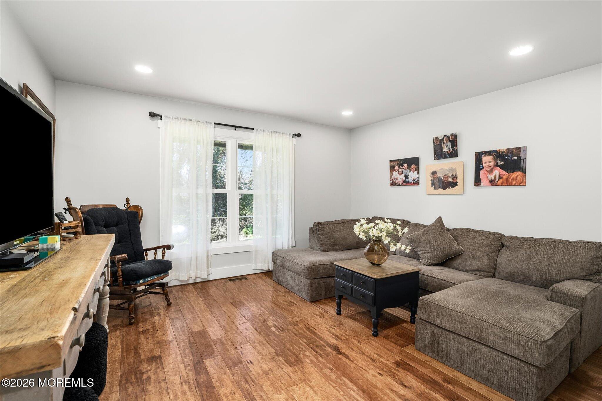 158 Larrison Road Wrightstown, NJ 08562 - Photo 23 of 57 21-158_Larrison_Road-21