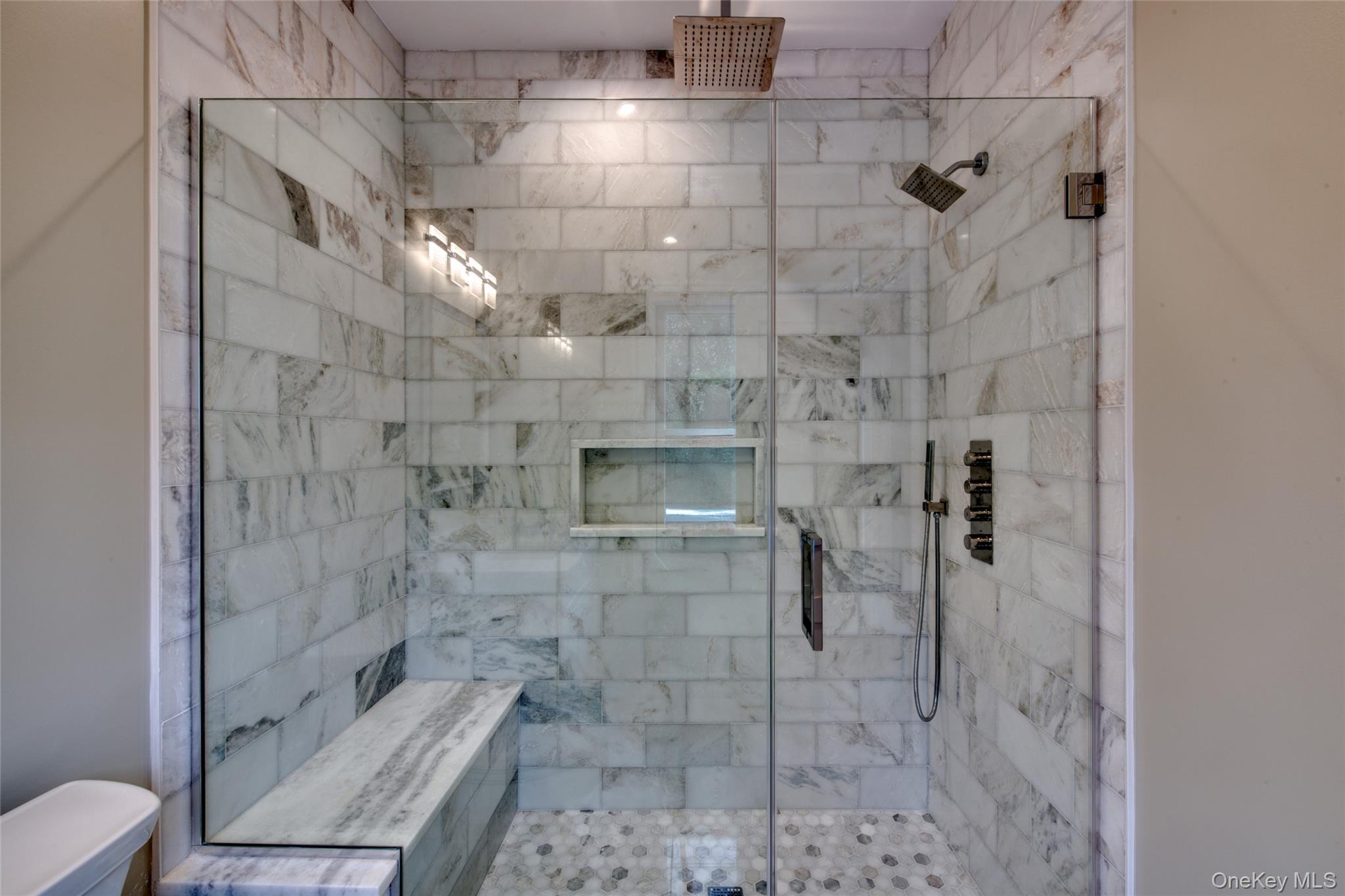 435 Maple Lane Greenport, NY 11944 - Photo 31 of 44 a bathroom with a shower