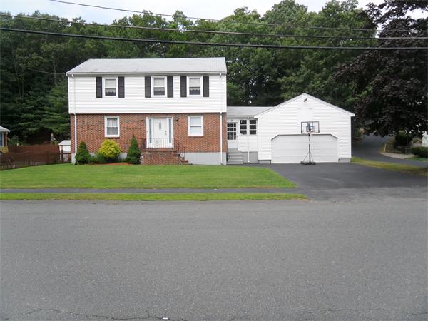 87 Judge Road Lynn, MA 01904 - Photo 1 of 27 Gallery Image 1