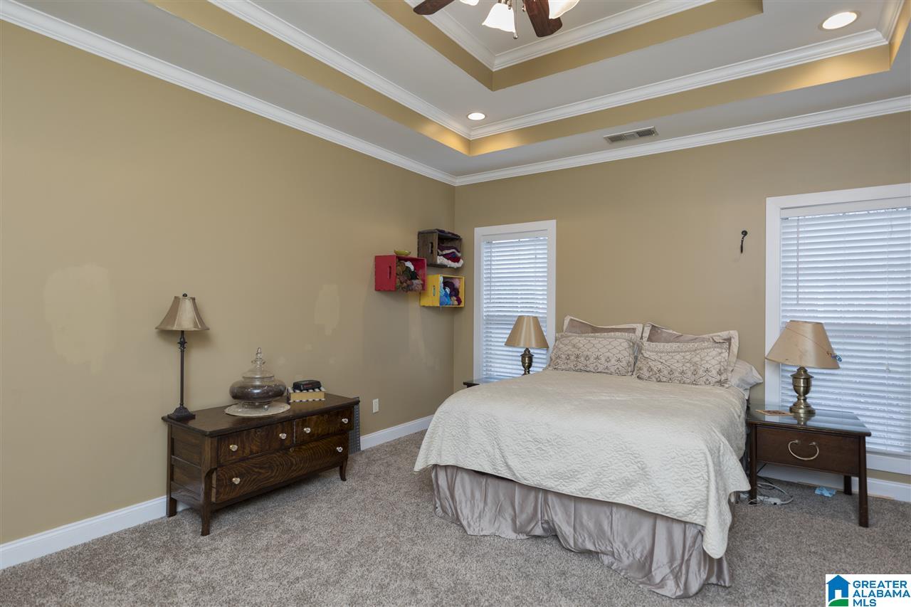 1102 Weybridge Road Pelham, AL 35124 - Photo 10 of 27