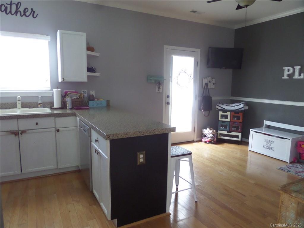 4926 Prosperity Ridge Road Charlotte, NC 28269 - Photo 21 of 25 Gallery Image 21