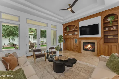 $1,099,500 | 303 East Wexford Court, Phoenix, AZ 85020