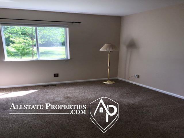 8311 North McKinley Road Flushing, MI 48433 - Photo 13 of 27 50044780-12.JPG