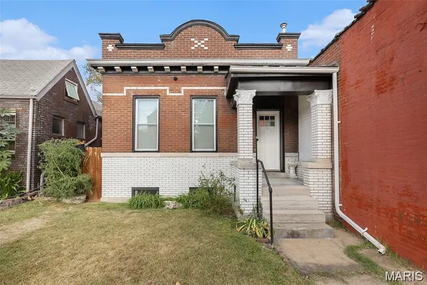 $133,000 | 7915 South Broadway Street, St. Louis, MO 63111