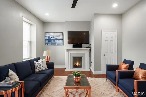 $133,000 | 7915 South Broadway Street, St. Louis, MO 63111