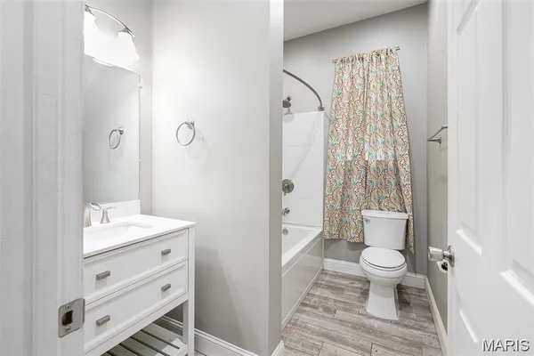 $133,000 | 7915 South Broadway Street, St. Louis, MO 63111