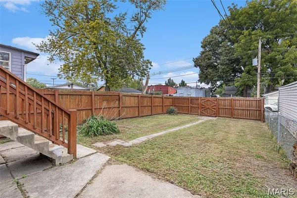 $133,000 | 7915 South Broadway Street, St. Louis, MO 63111