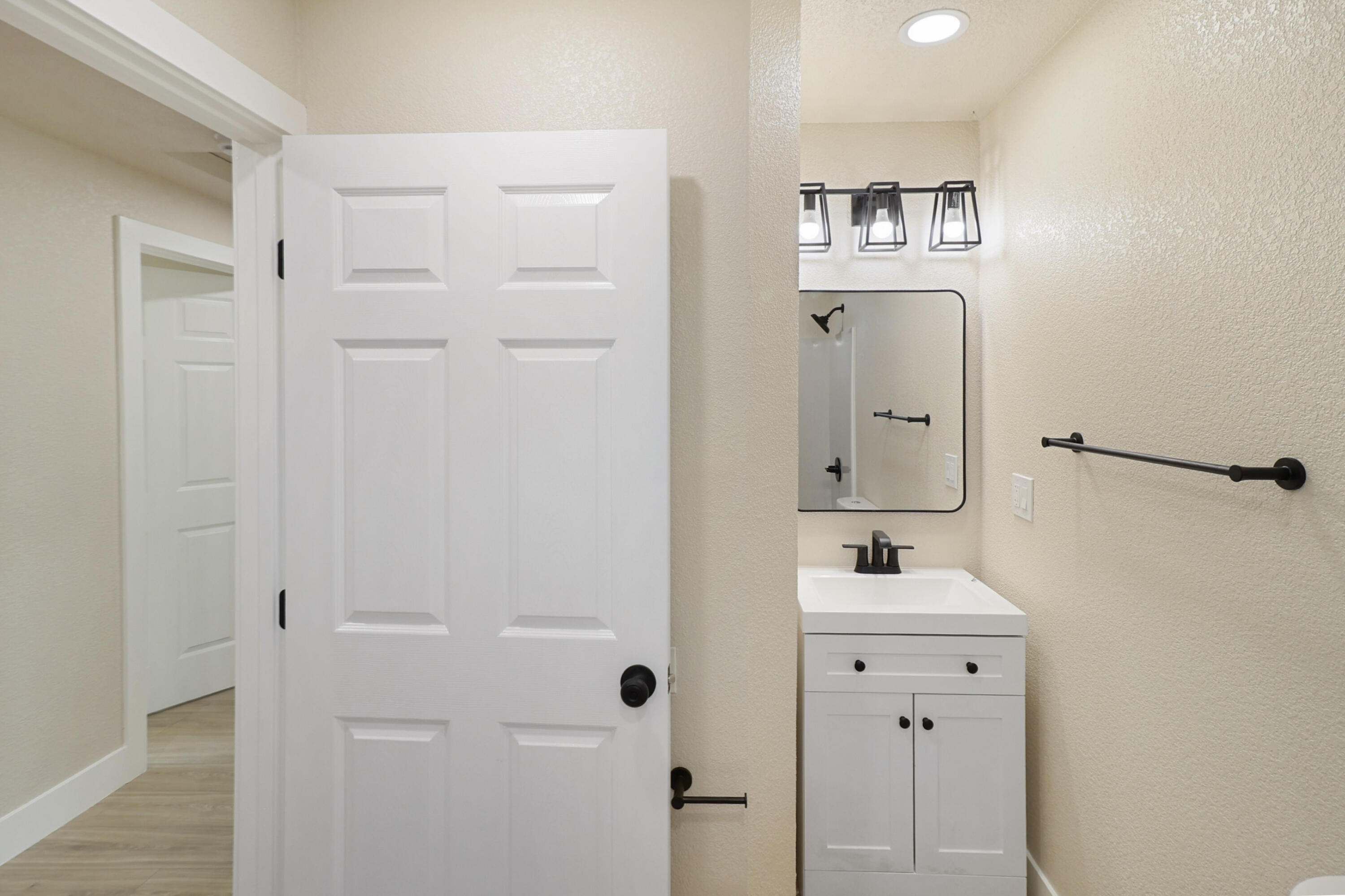 2460 Balls Ferry Road Anderson, CA 96007 - Photo 18 of 31 22-06 (2)