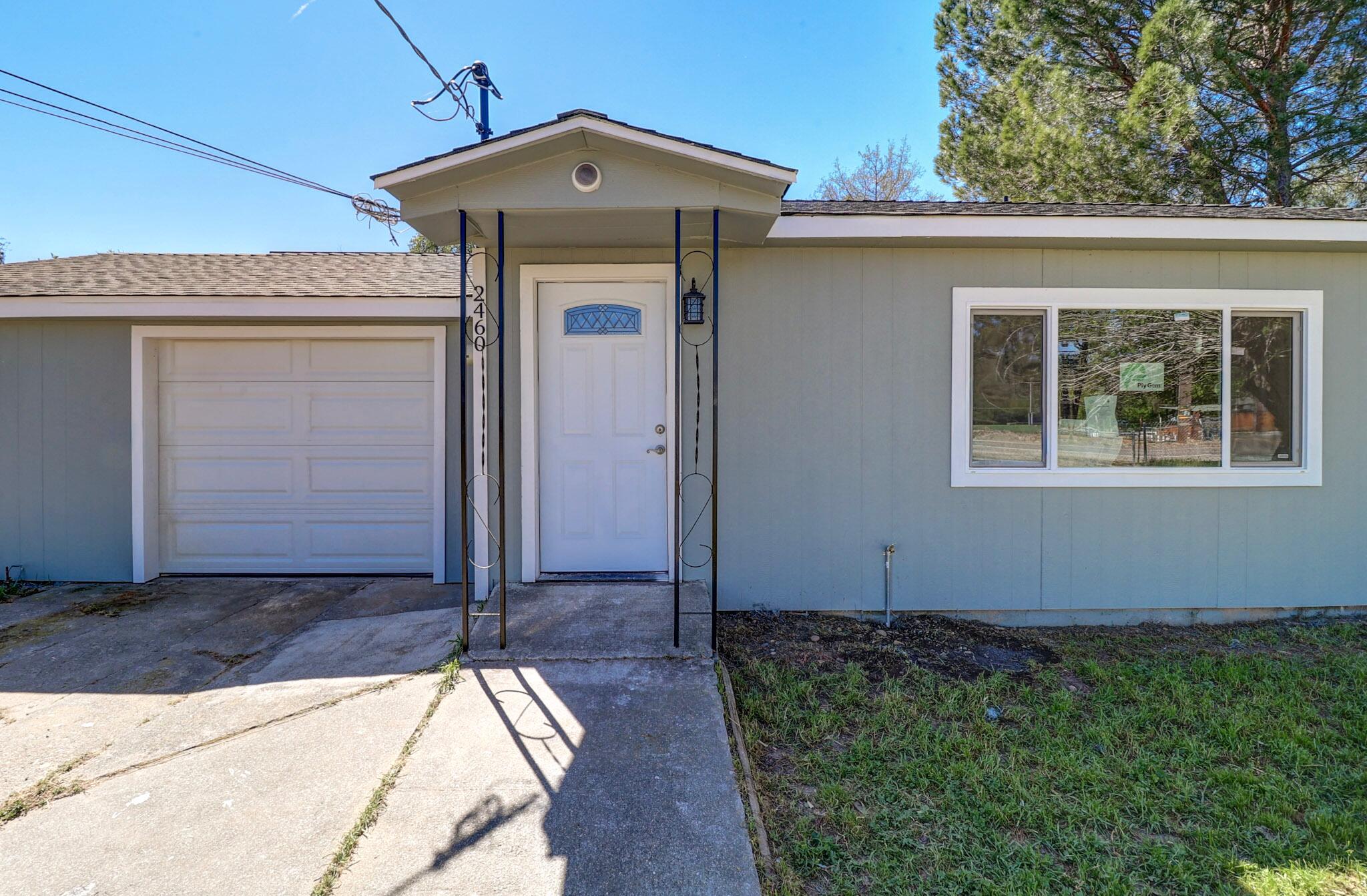 2460 Balls Ferry Road Anderson, CA 96007 - Photo 4 of 31 IMG_0879