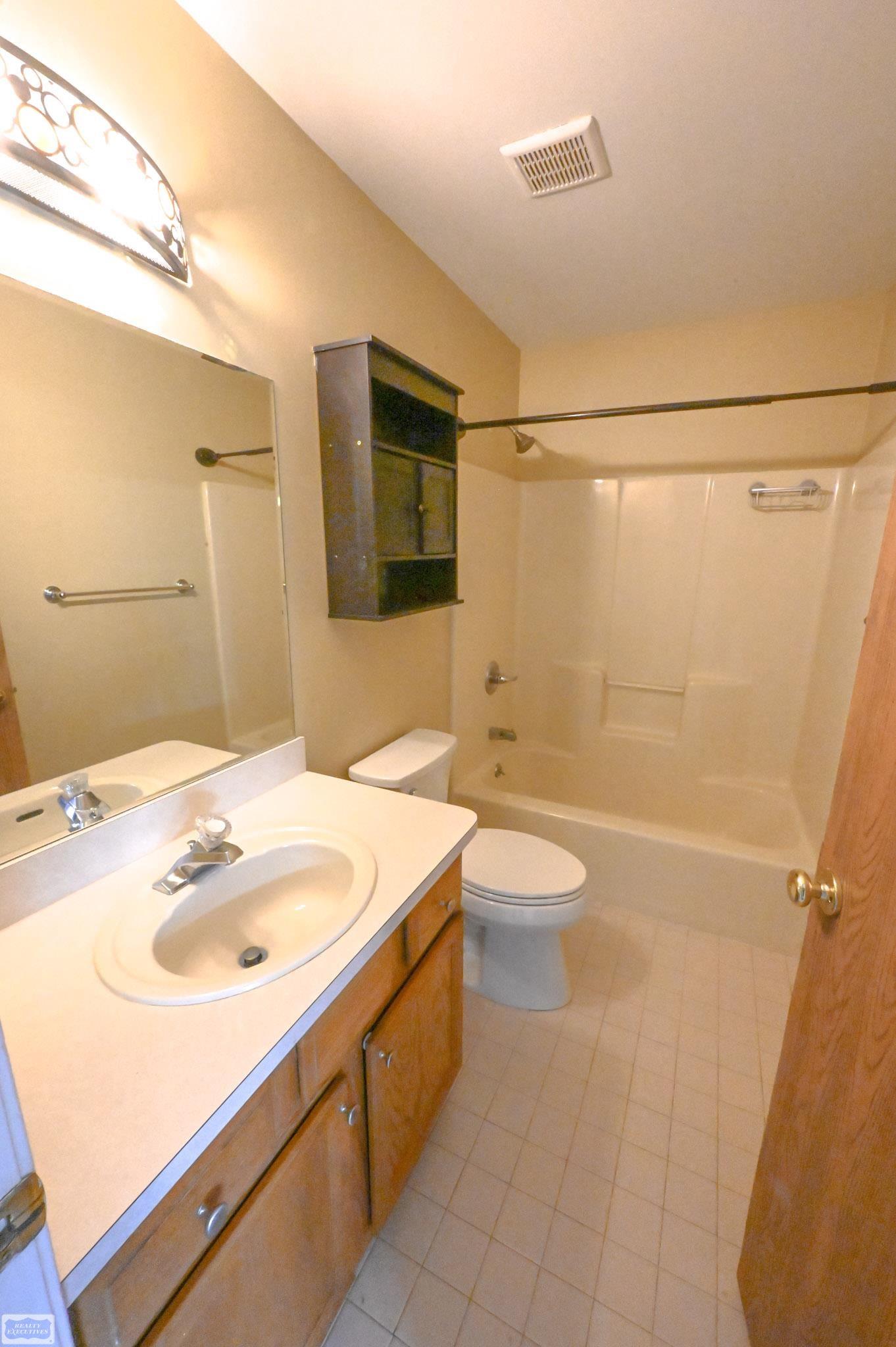 18530 East 14 Mile Road, Unit B8 Fraser, MI 48026 - Photo 9 of 13