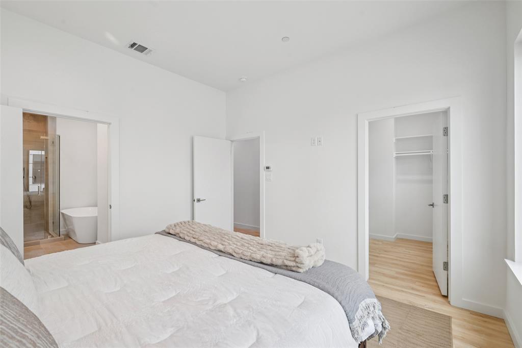 1775 Novela Way Dallas, TX 75215 - Photo 15 of 40