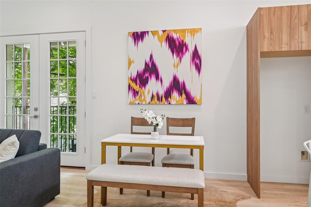 1775 Novela Way Dallas, TX 75215 - Photo 7 of 40