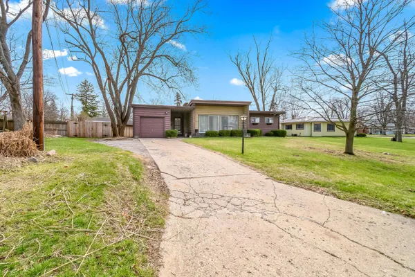 $234,000 | 117 Orchard Ridge Parkway, Hillsdale, MI 49242