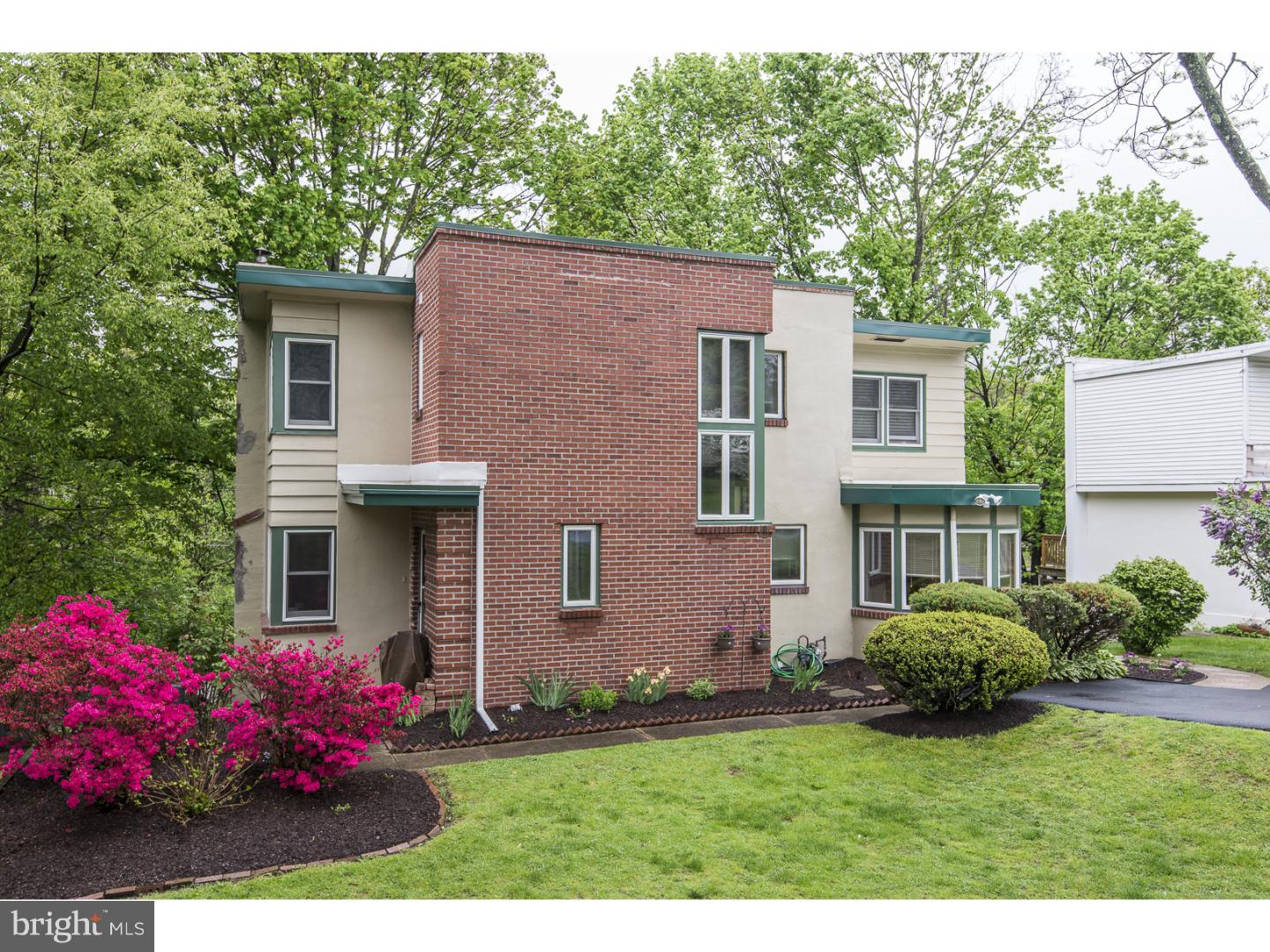 8403 Widener Road Glenside, PA 19038 - Photo 1 of 25 Gallery Image 1